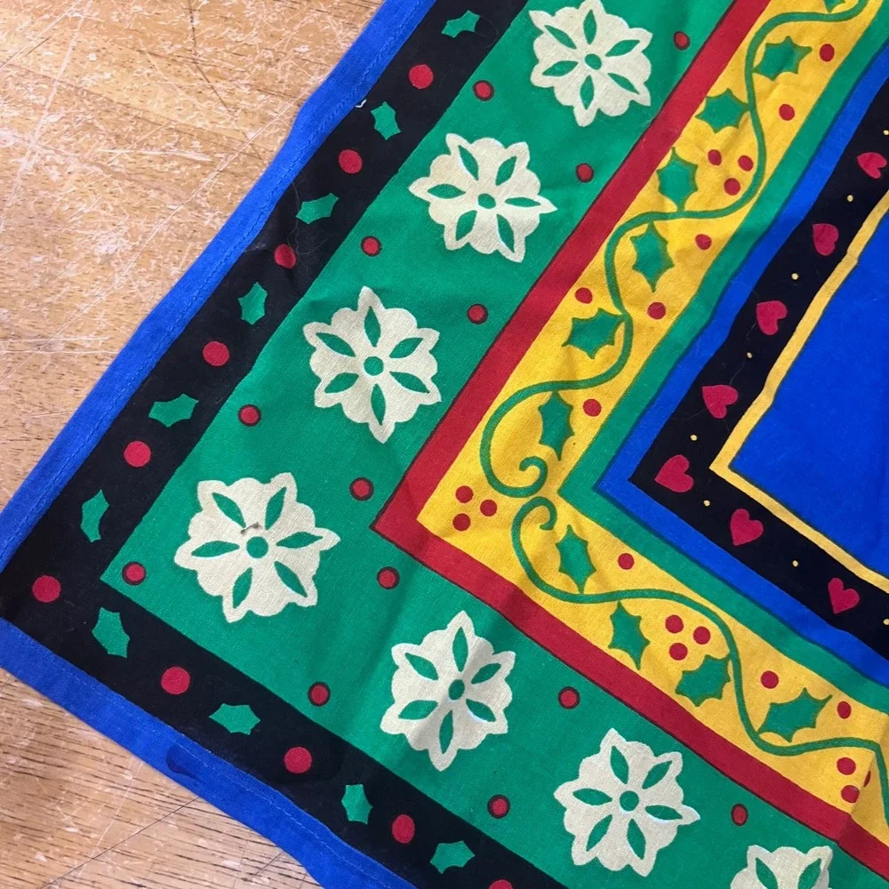 Vtg Liz Wain for Renaissance Linen Handkerchief Christmas Holly Hearts 19
